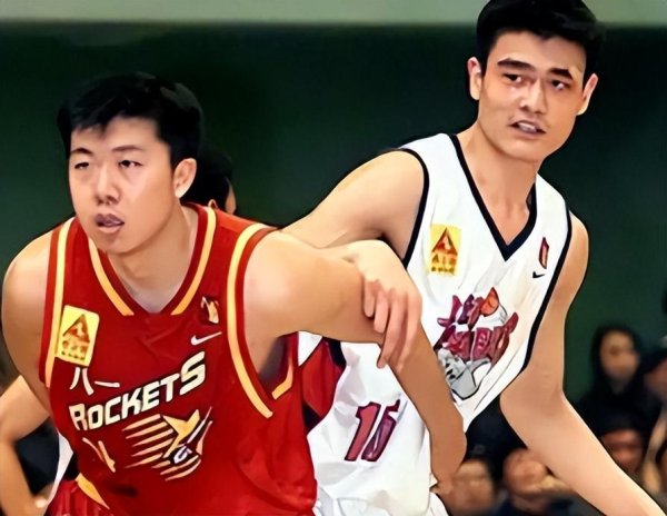 手机炒股好用的选哪款 CBA拿到10000分有多难？31年来历史仅5人，王治郅差312分，姚易呢