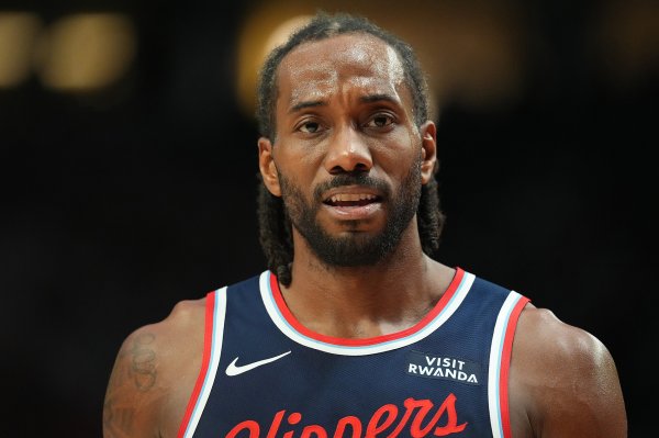 配资大全 昔日DPOY！伦纳德无缘最佳防守阵容 得到1张第一选票3张第二选票